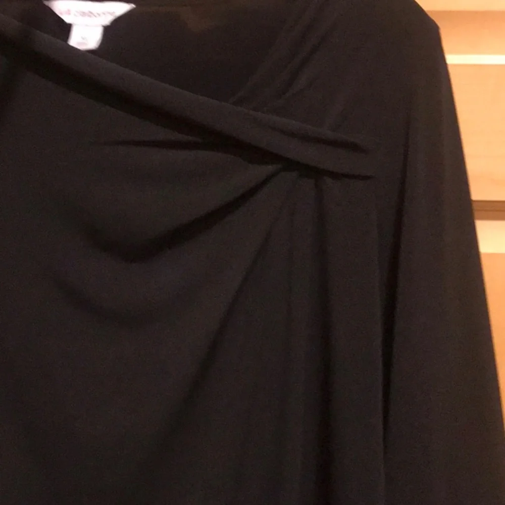 New Liz Claiborne Knit Black top - Picture 2 of 7